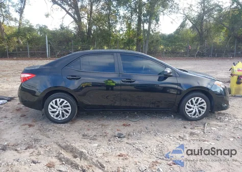 2018 Toyota Corolla Le z USA, uszkodzony, nr VIN 2T1BURHE8JC011207